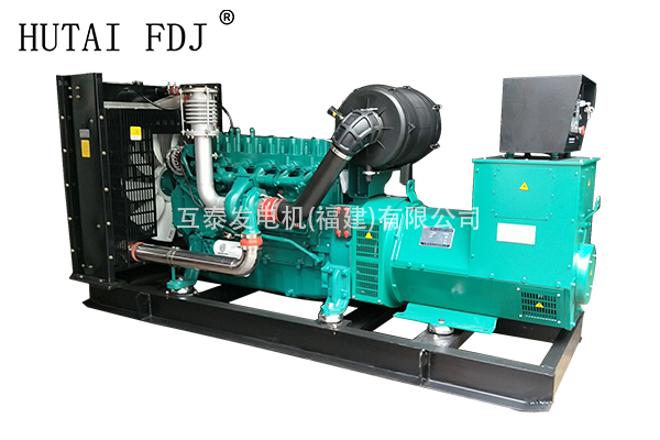 200KW潍柴动力股份柴油发电机组 250KVA潍柴发电机 The diesel generator team